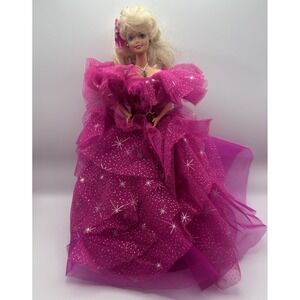 Mattel - Vintage 1990 Holiday Barbie Doll Special Edition Pink Dress